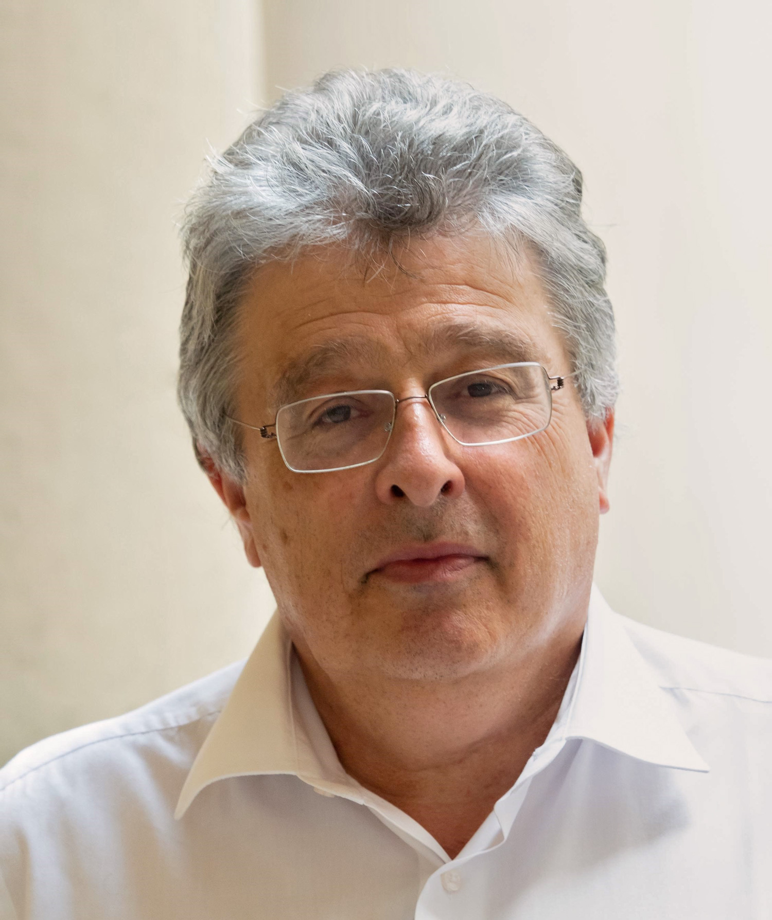 Matthias Finger, Emeritierter Professor, Eidgenössische Technische Hochschule Lausanne (EPFL)